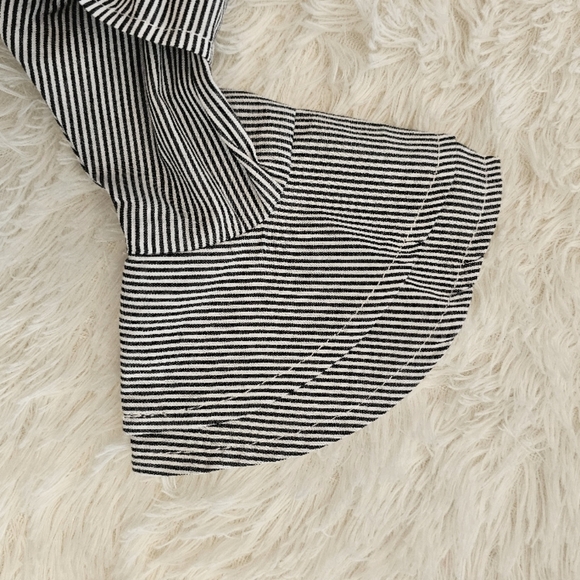 Boutique Trendy Striped Ruffle Bell-Sleeve Onsie with Distressed White Leggings - Picture 4 of 4